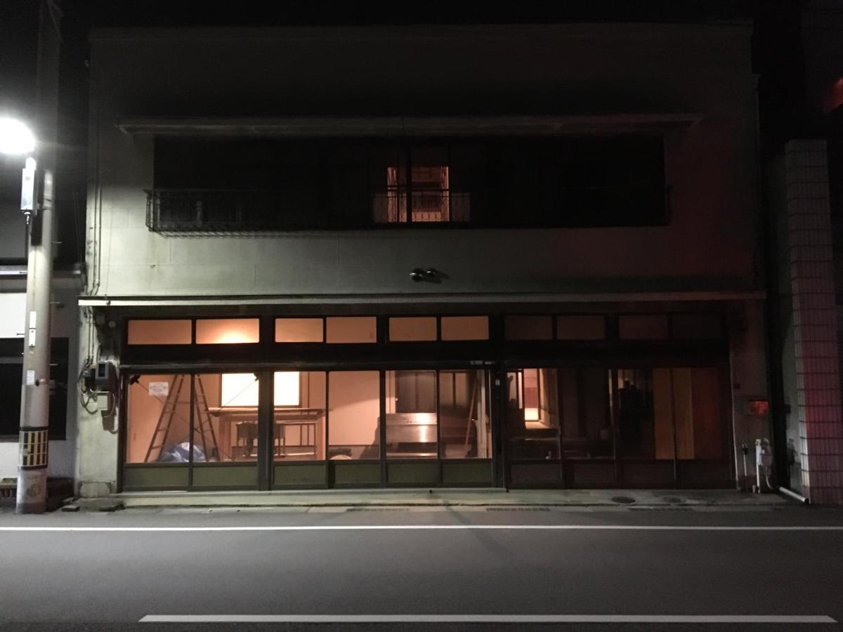 Bakushuku Den Guest House Brew Matsuyama  Exteriör bild